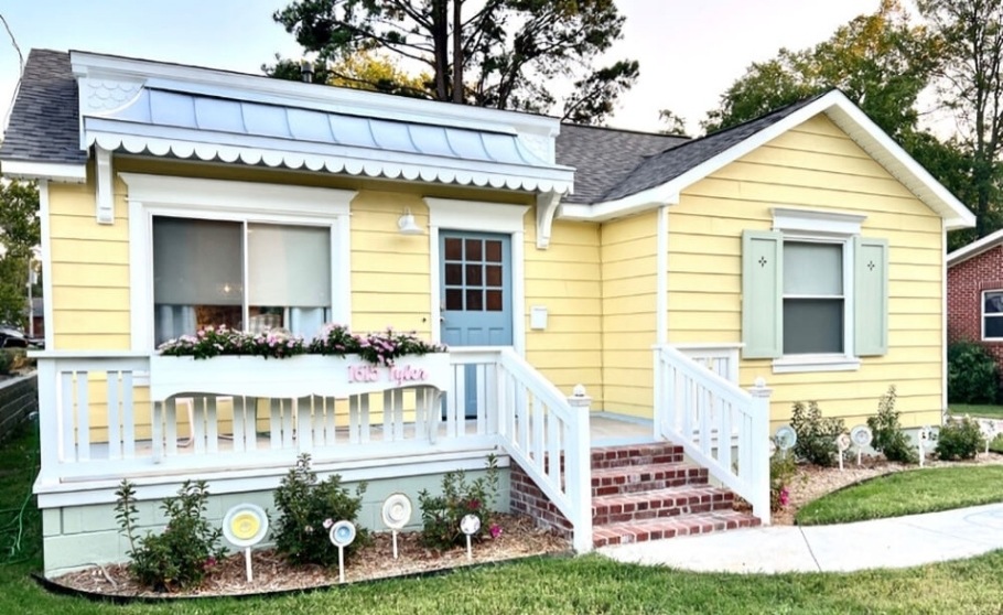 Little Yellow House: Becoming rentABLE Goes Beyond Wheelchair Access Article.